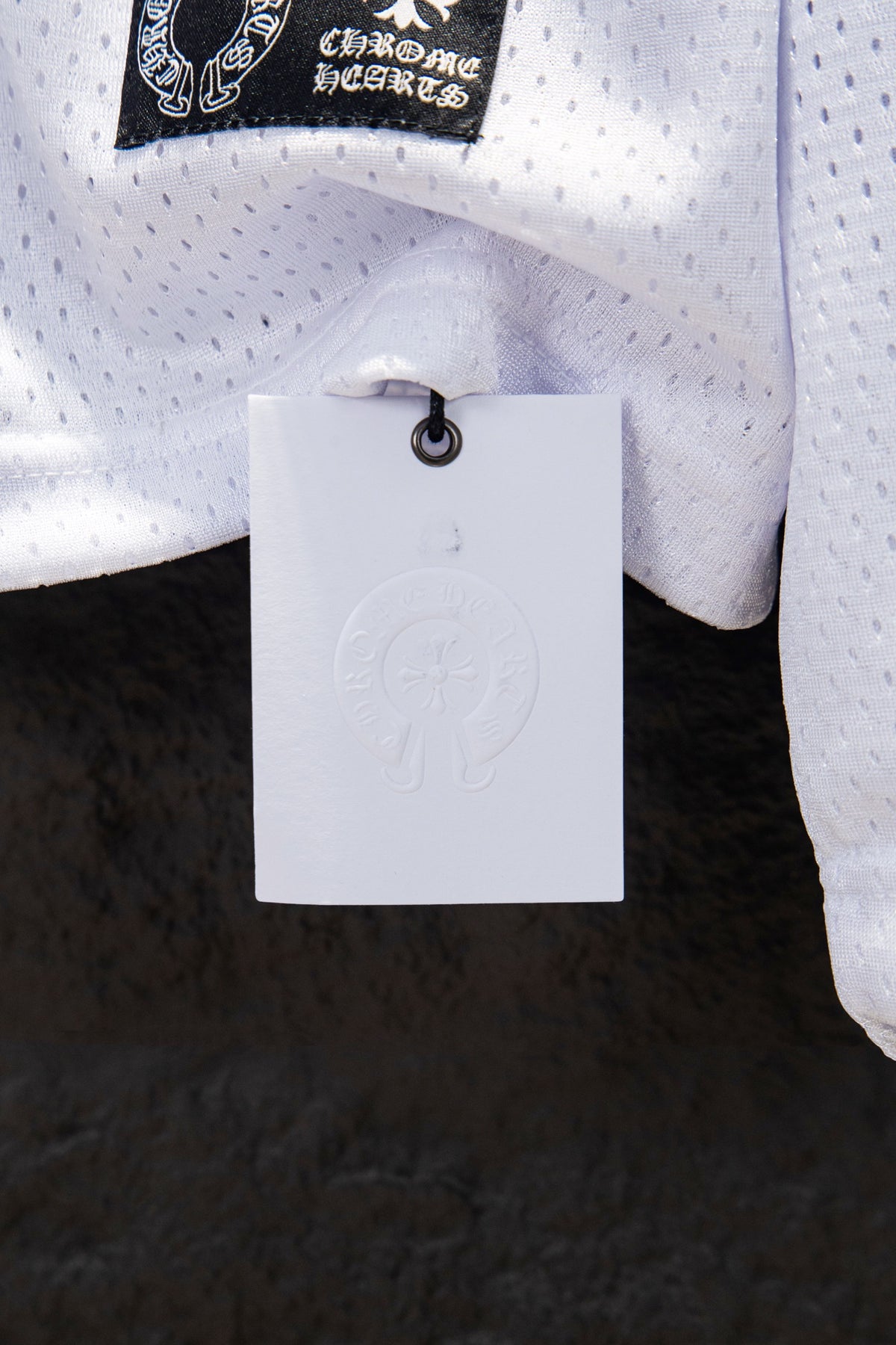 Playera Chrome Hearts Jersey de Malla Manga Larga Blanca — etiqueta colgante