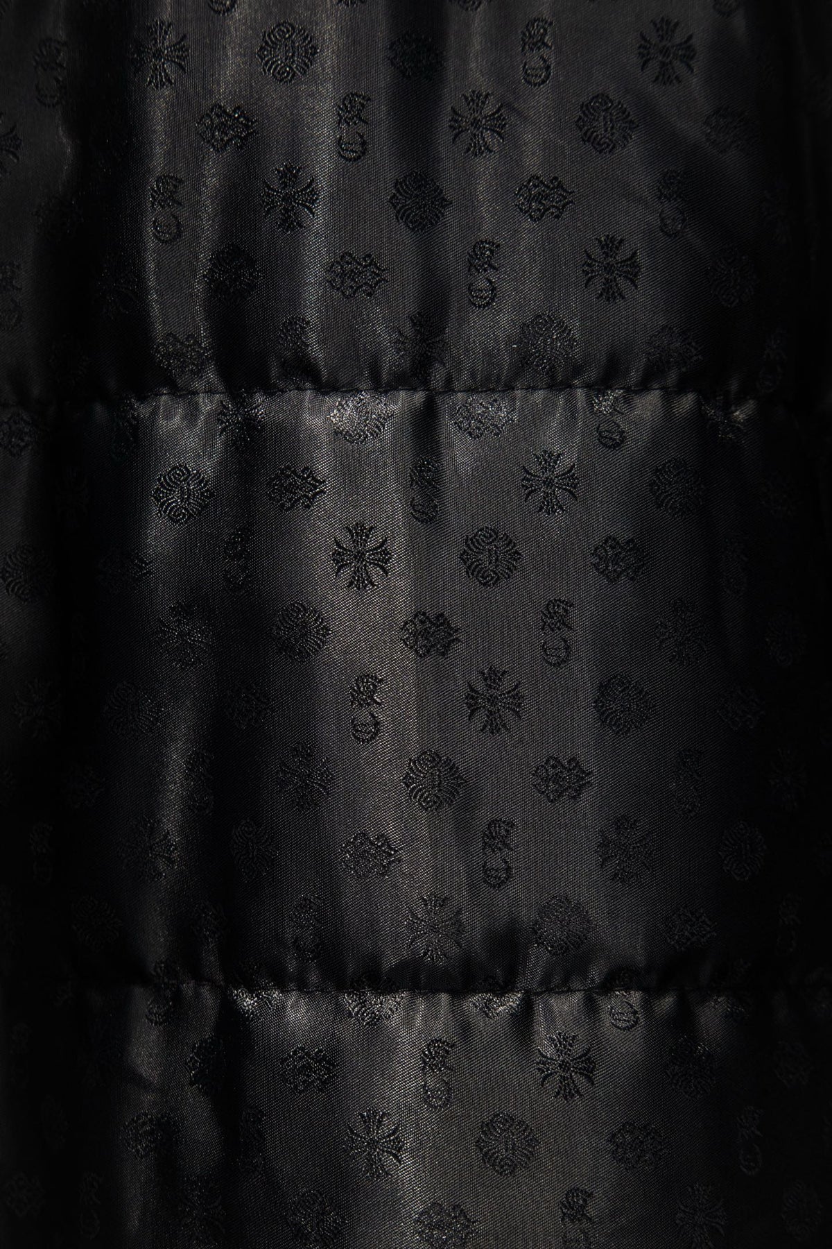 Chamarra Chrome Hearts de Pana Hollywood Negra — estampado del forro