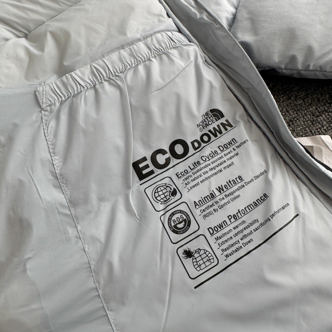 Chamarra The North Face Nuptse Azul Cielo — etiqueta interior