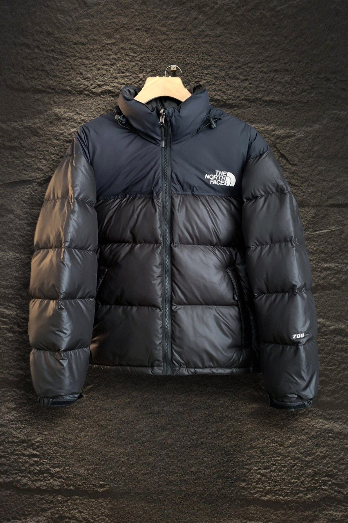 Chamarra The North Face Nuptse Negra — frente
