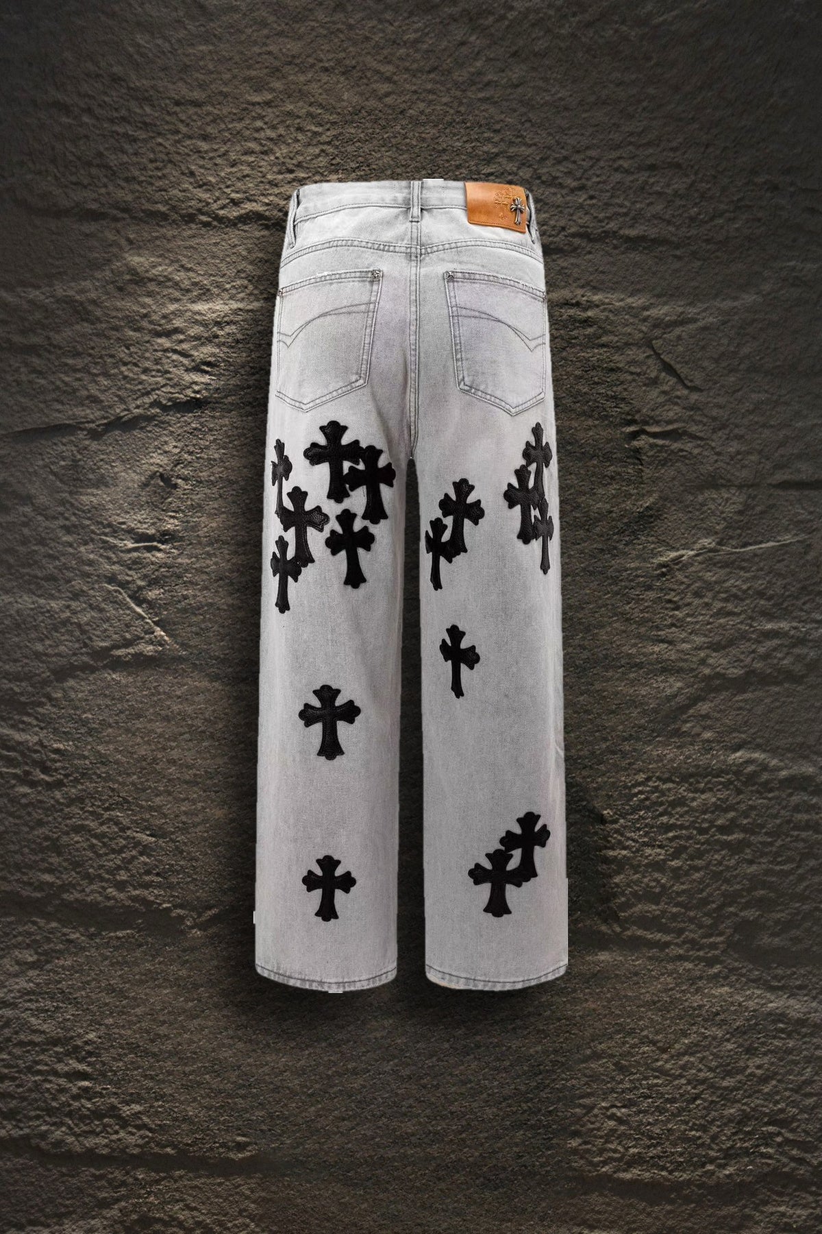 Jeans Chrome Hearts Cruces de Piel Negras Gris Claro — espalda