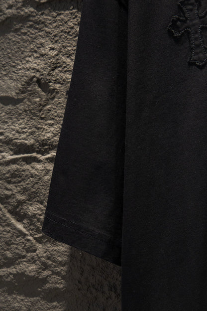 Playera Chrome Hearts Cruces de Piel Negra — manga