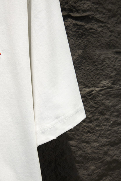 Playera Chrome Hearts Cruces Rojas Bordadas Blanca — manga