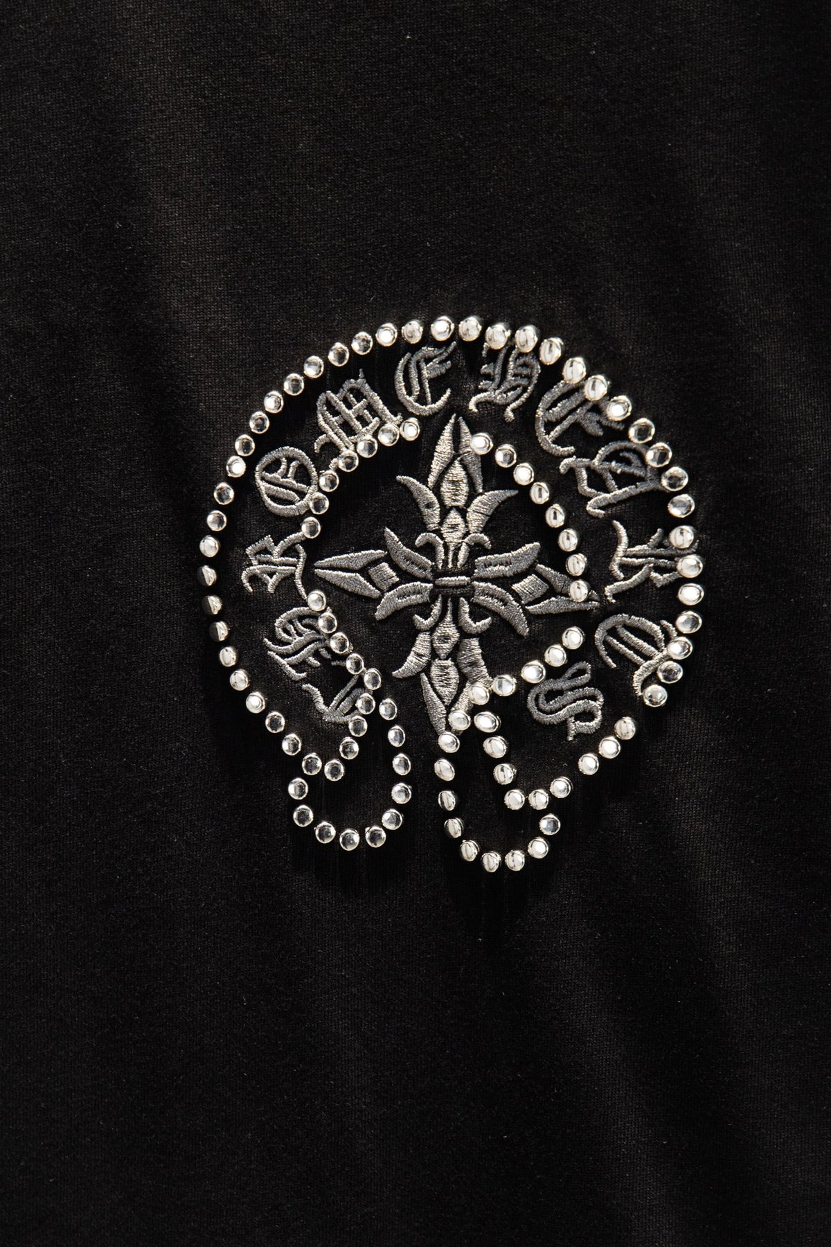 Playera Chrome Hearts Cruz de Estoperoles Negra — herradura del frente