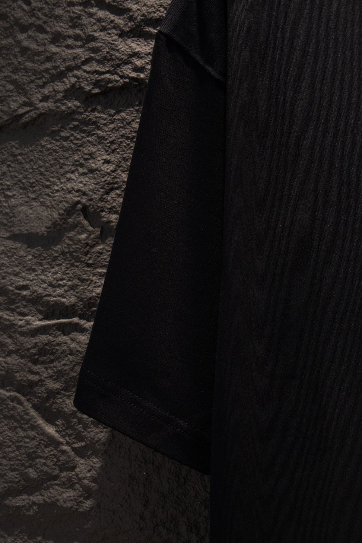 Playera Chrome Hearts Herradura de Cristales Azules Negra — manga