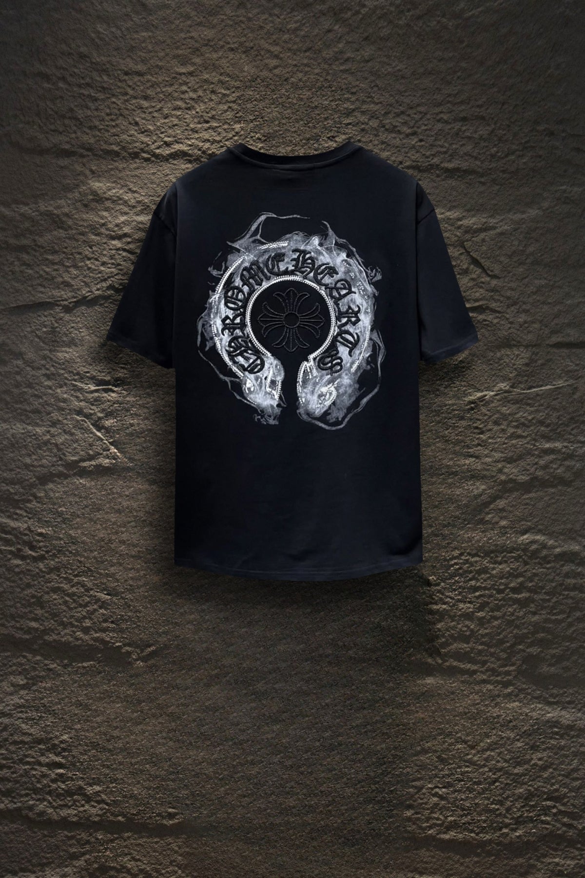 Playera Chrome Hearts Herradura Efecto Humo Negra — espalda