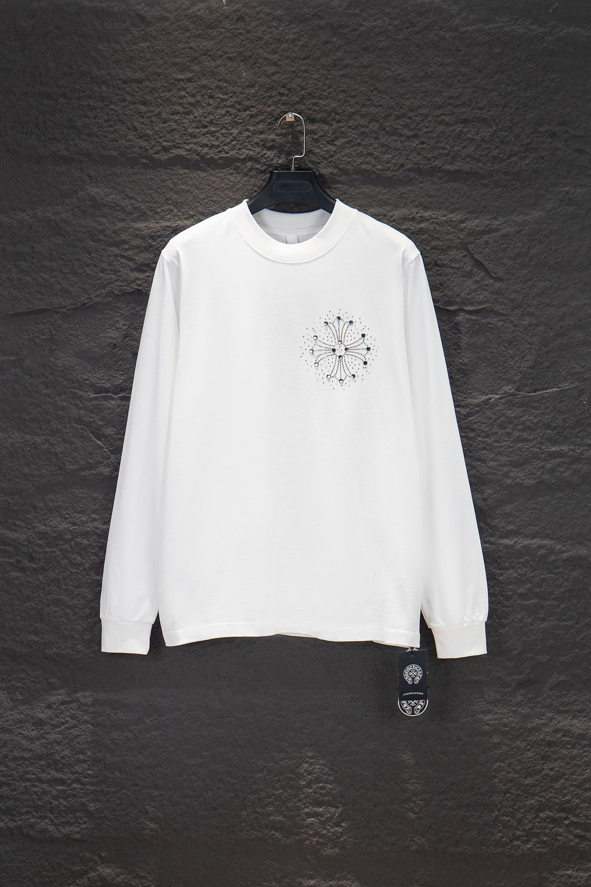 Playera Chrome Hearts Herradura de Pedrería Manga Larga Blanca — frente