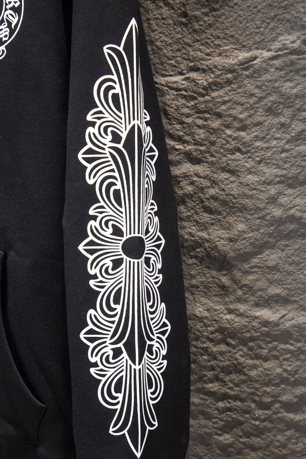 Sudadera Chrome Hearts con Cierre Herradura Blanca Negra — manga estampada