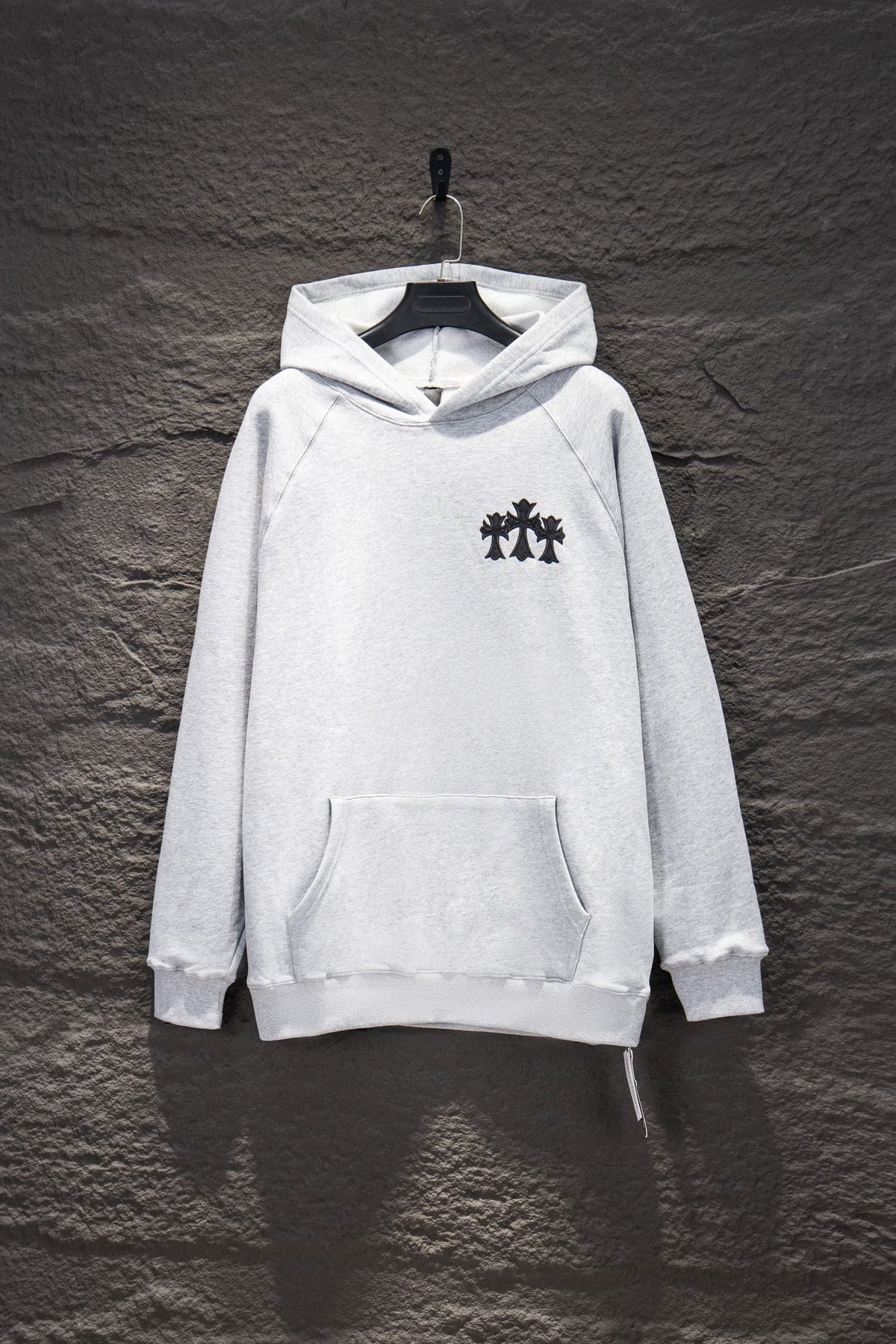 Sudadera Chrome Hearts Cruces y CH Gótica Gris — frente