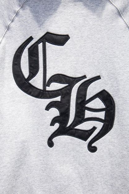 Sudadera Chrome Hearts Cruces y CH Gótica Gris — monograma CH en la espalda