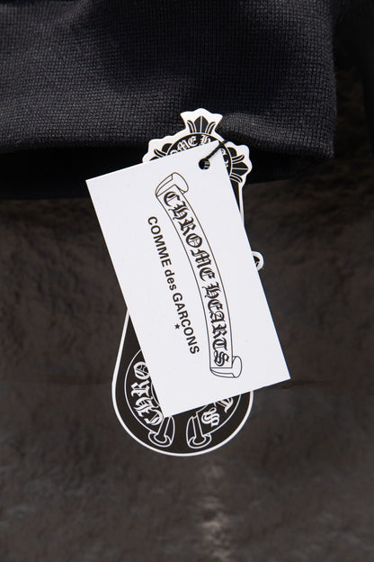 Sudadera Chrome Hearts Cruces y CH Tono sobre Tono Negra — etiqueta colgante