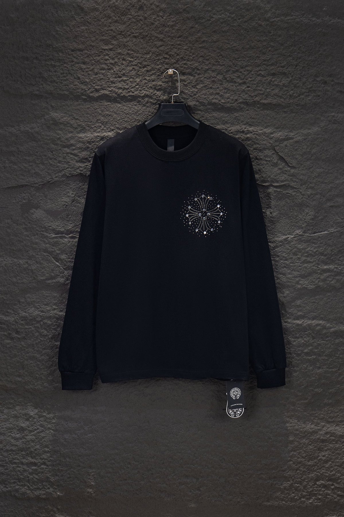 Playera Chrome Hearts Herradura de Cristales Manga Larga Negra — frente